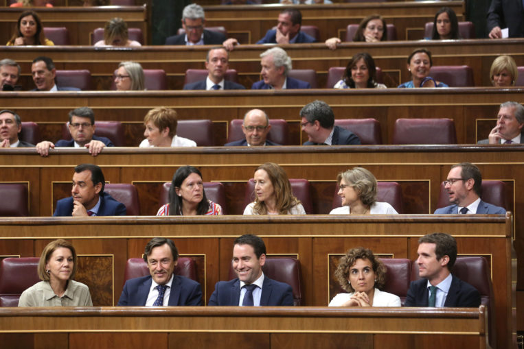 Diputados del PP renuncian a dietas de alojamiento y manutención