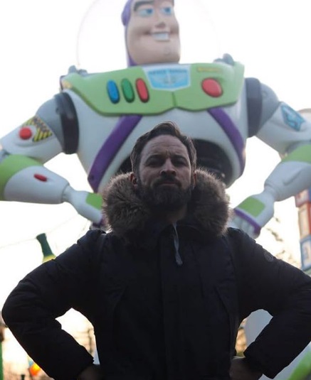 Una esposa influencer, los caballos y el fútbol: la vida secreta de Santiago Abascal 1 Moncloa Abascal