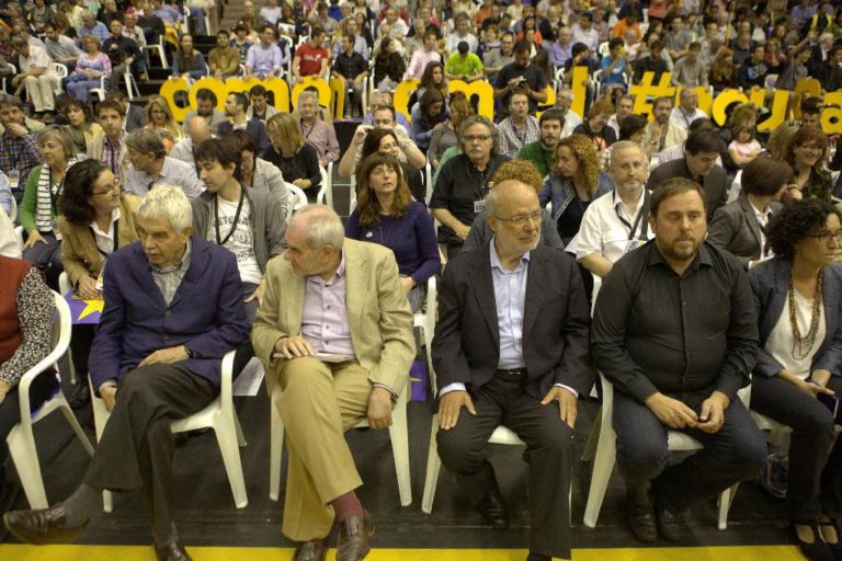 Así pesca ERC en el caladero de los conversos del PSC y los ‘comuns’