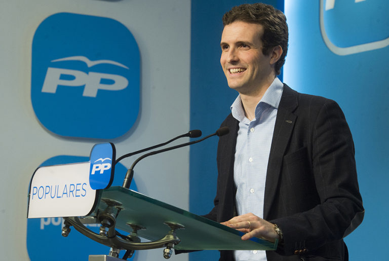 Pablo Casado modera su discurso respecto al PNV y Ortuzar lo tilda de «golondrino» Pablo Casado modera su discurso respecto al PNV y Ortuzar lo tilda de «golondrino»