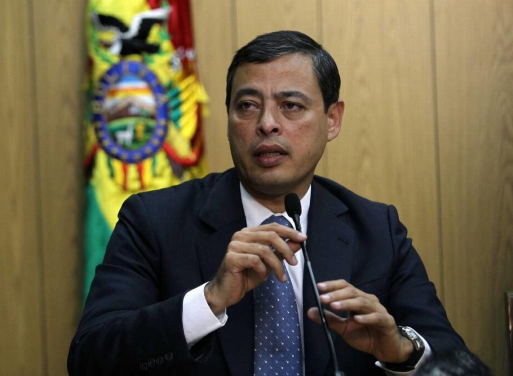 “A nosotros nos da igual si el documento es bueno, si es malo…” 1 Moncloa Isea