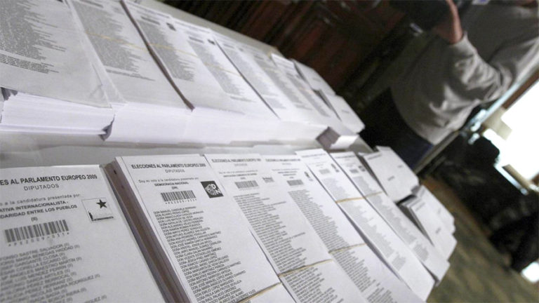 Alterar o retrasar el escrutinio oficial de las elecciones: una misión imposible Alterar o retrasar el escrutinio oficial de las elecciones: una misión imposible