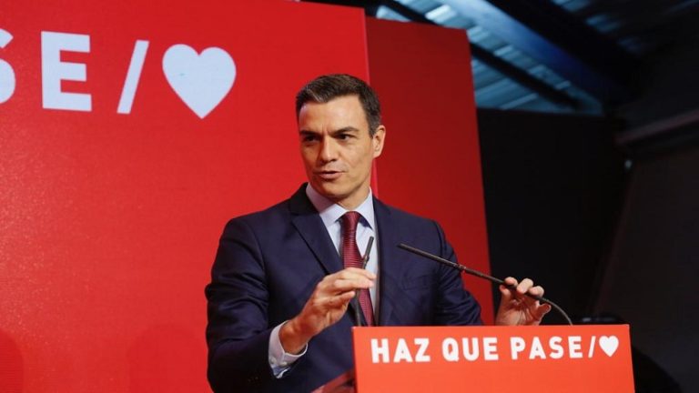 Rosalía, Chenoa, Amaral… la lista de canciones de amor en la campaña del PSOE