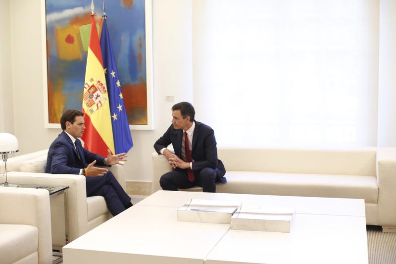 Albert Rivera y Pedro Sánchez. Albert Rivera y Pedro Sánchez.