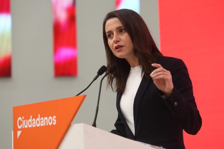 Ciudadanos considera una farsa la guerra entre PSOE e independentistas