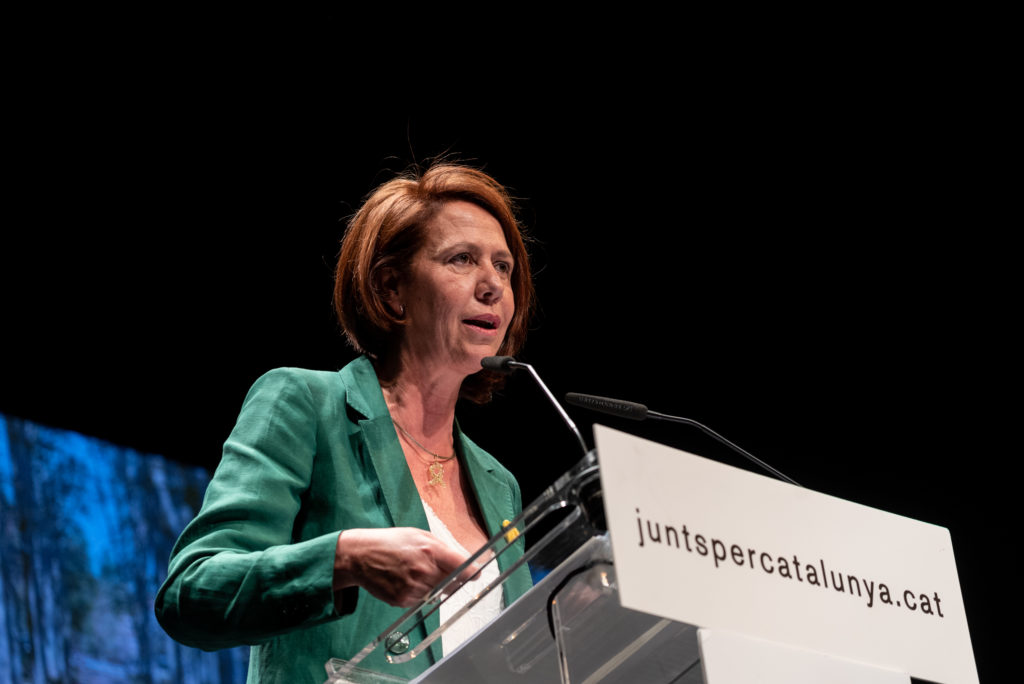 Los ayuntamientos de Cataluña, más amarillos que nunca 2 Moncloa Madrenas independentistas