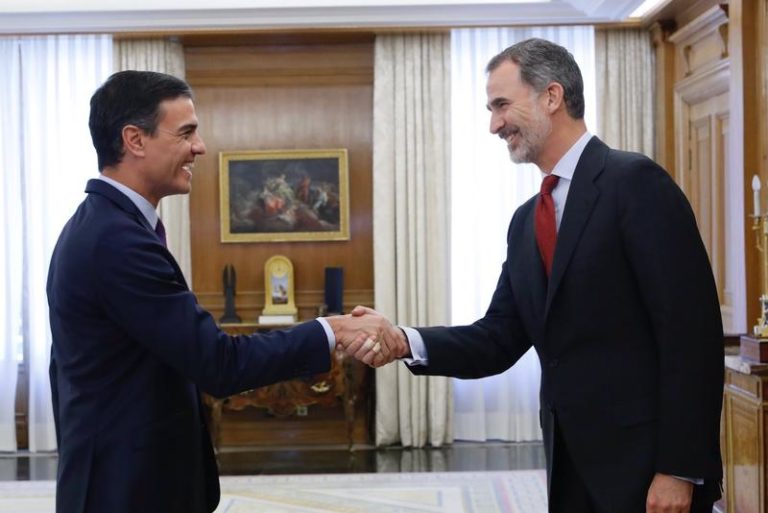 El Rey propone a Sánchez para una investidura que será en julio