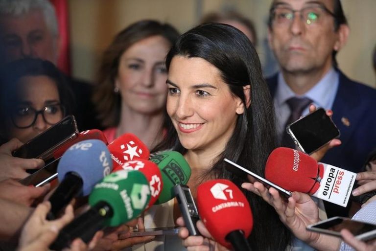 Monasterio anuncia «preacuerdo» en la Asamblea de Madrid y reunión con Ciudadanos