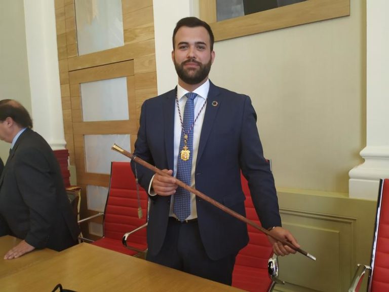 El PSOE gobernará en el Ayuntamiento de Cáceres con la abstención de Ciudadanos