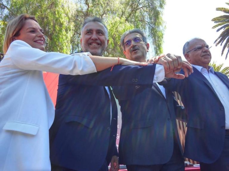 El PSOE obra el ‘pacto de las flores’ para gobernar en Canarias