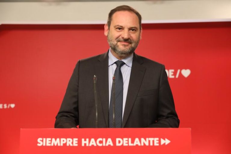 El PSOE hurga en la herida de Ciudadanos y tilda al PP de «antisistema»