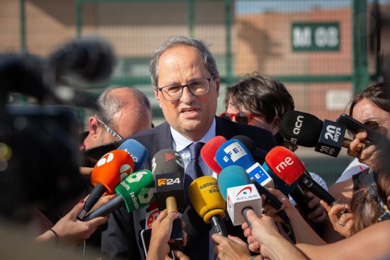 Quim Torra sospecha que alguien «ha querido que fuera a juicio» por no retirar los lazos amarillos