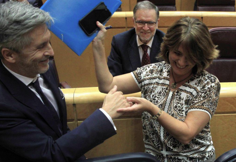 Del «puta» al «maricón», los políticos españoles también insultan