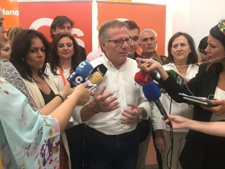 Vox pide la suspensión del presidente de Melilla y habla de ‘pucherazo’