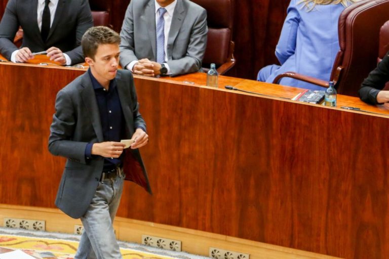 Errejón critica el «ánimo de revancha» de la derecha en Madrid