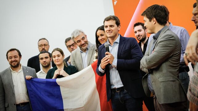 Beneficios y perjuicios de la relación entre Vox y Ciudadanos 5 Moncloa fr Moncloa