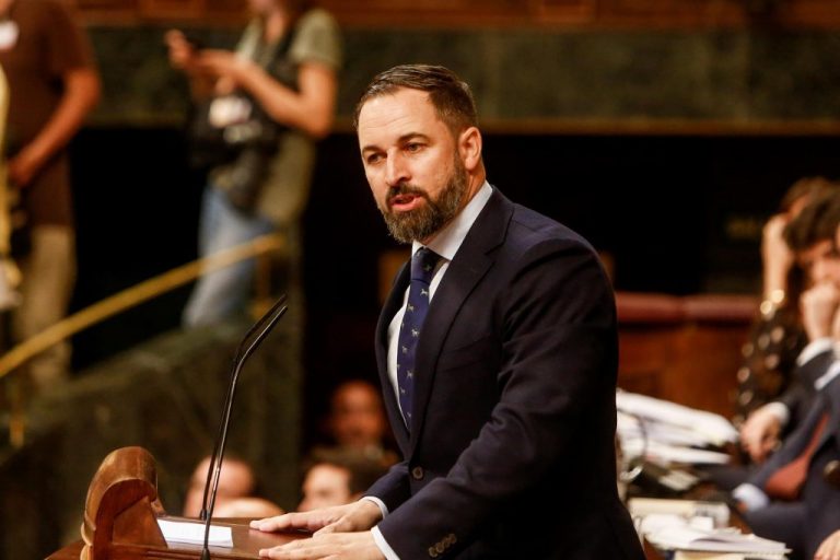 Abascal descarta apoyar la «dictadura progre» de Sánchez