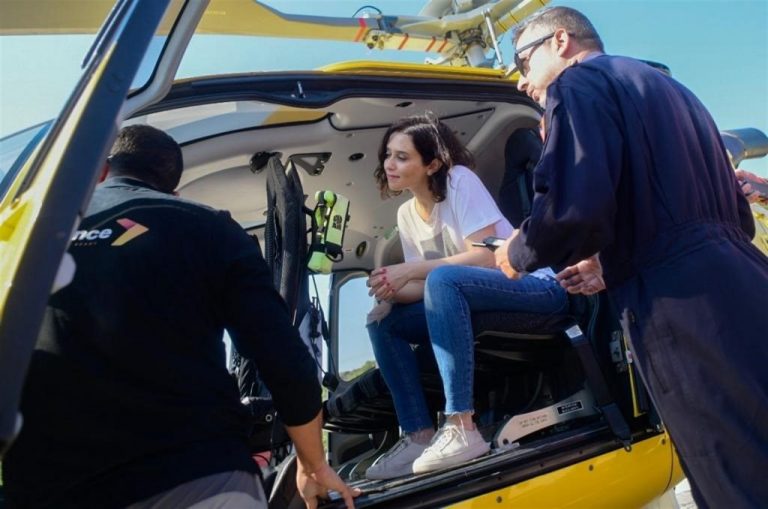 Ayuso se crece tras el acuerdo en Murcia: espera ser investida en julio