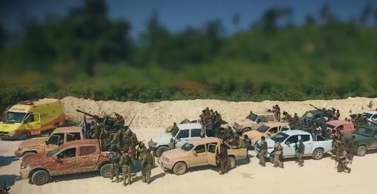 Así desfila la ambulancia yihadista de la Generalitat catalana