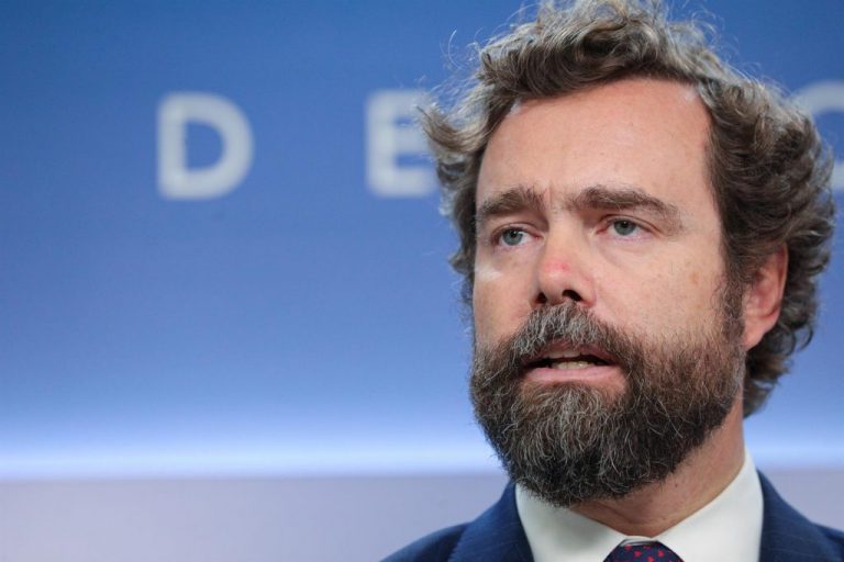 Vox amenaza al PP: «Muy probablemente» votará «no» en Madrid