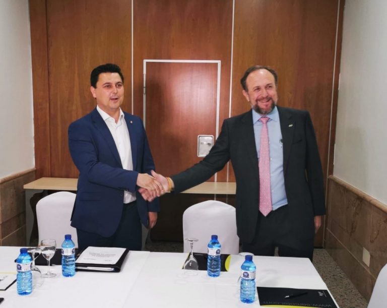 Fracaso del PP en Murcia: Vox vota en contra por el veto de Rivera