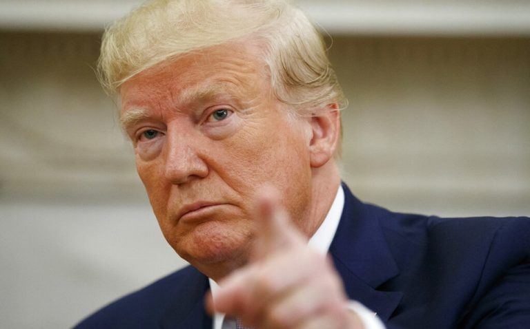 Donald Trump, de locura en locura