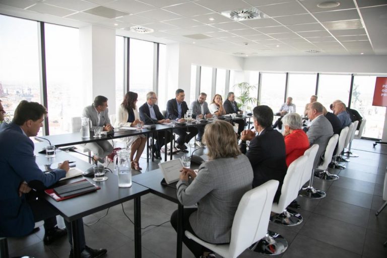 Sánchez descarta repetir la oferta de julio que Iglesias sí aceptaría