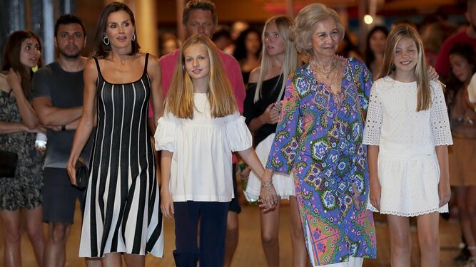 La reina Sofía vuelve a la escena pública 4 Moncloa ballet Moncloa