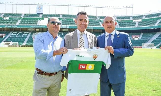 Serna Lorente: El día a día de una de las familias más ricas de España 1 Moncloa Serna Lorente