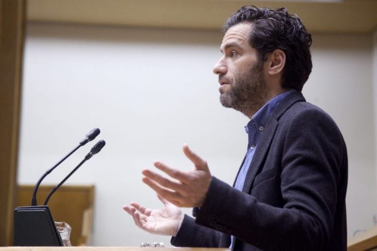 El PP tacha de «fascista» la  oposición de Bildu a que PP, Cs y Vox hagan campaña en Euskadi