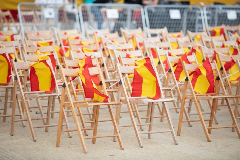 España, y las ideas de unidad y suma se repiten en los lemas electorales