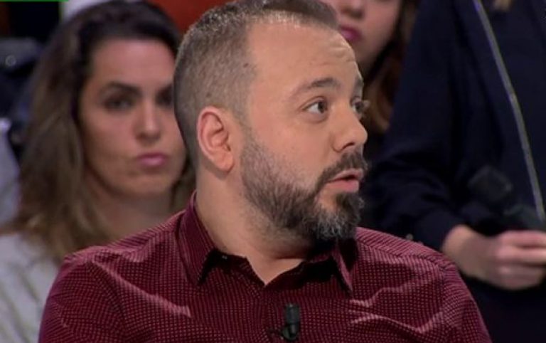 Cataluña rompe, más, a la izquierda: Nacho Vegas contra Antonio Maestre