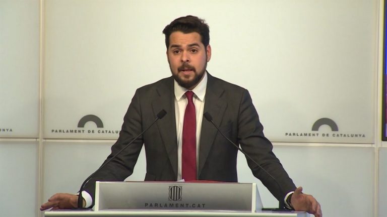 Ciudadanos acusa al PP de aplicar «mal y tarde» el 155