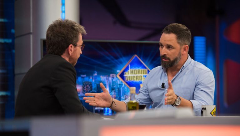 Abascal refrenda la postura de Vox: en contra del aborto y la eutanasia