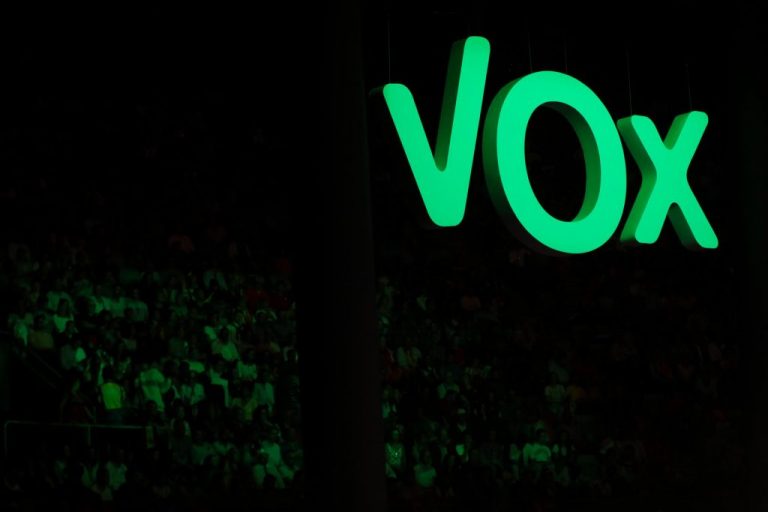 Un edil de Vox llama «hijo de puta» y «mamarracho» a Iglesias en un tuit
