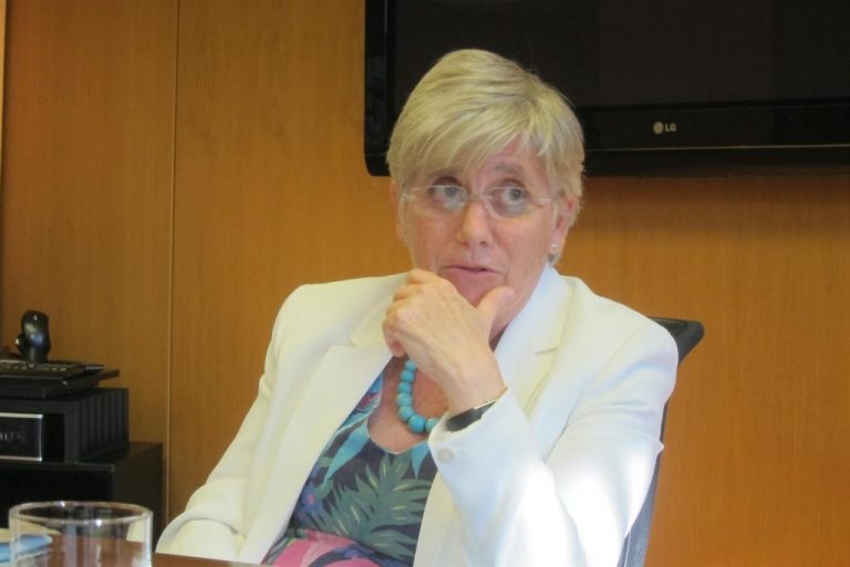 Clara Ponsatí es puesta en libertad por la justicia escocesa tras entregarse