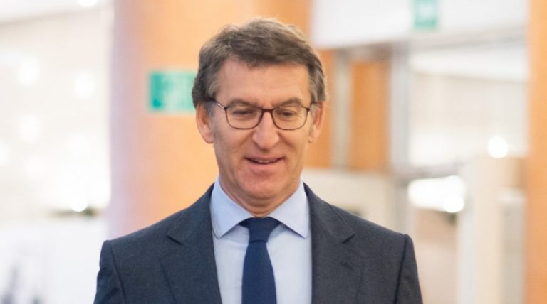 El PP aún sugiere una coalición con PSOE si Sánchez frena el preacuerdo