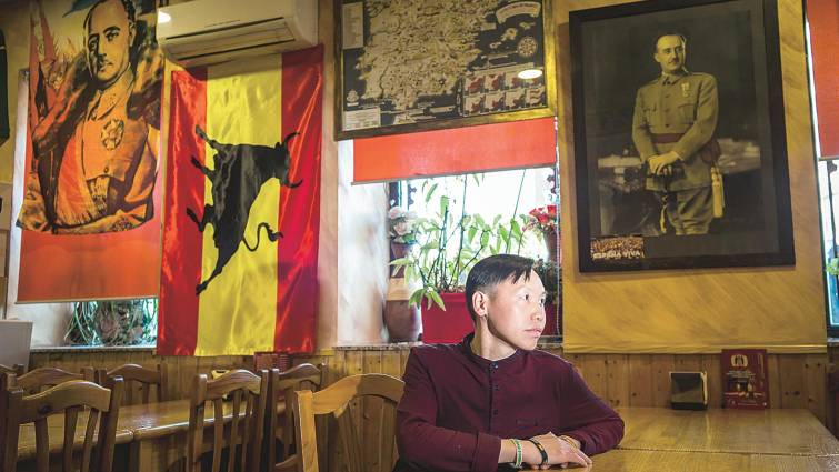 ¿Quién es ese chino que admira tanto a Franco? 3 Moncloa Chen