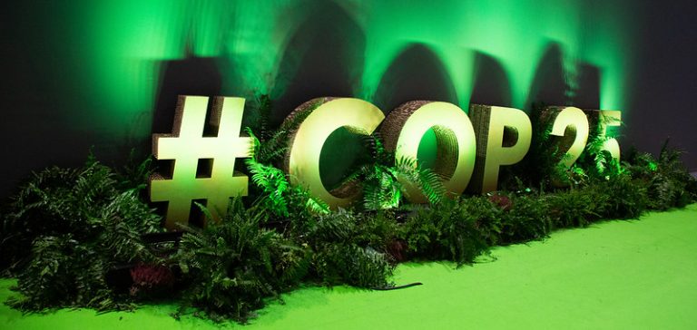 Reyes Maroto, en la COP con 3M, que pagó millones para evitar juicios por contaminar