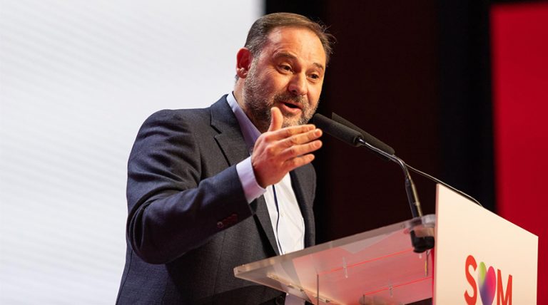 Ábalos aclara que «no hay nada» aún en el pacto con ERC