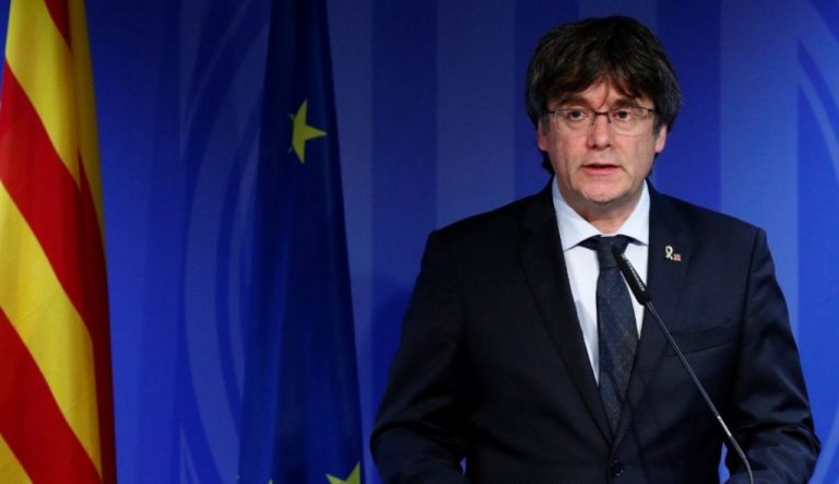 Puigdemont y Comín acceden al Parlamento como eurodiputados electos