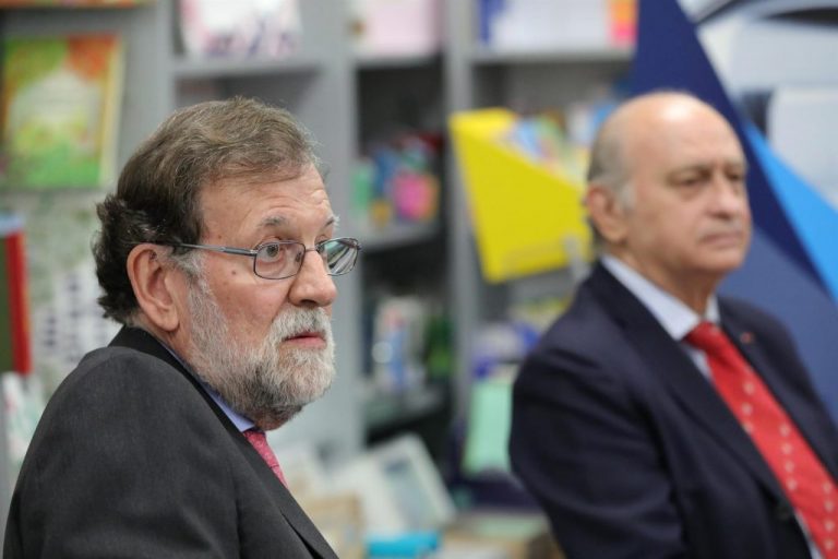 Rajoy: o ERC renuncia o cede el PSOE, «las dos cosas son inviables»