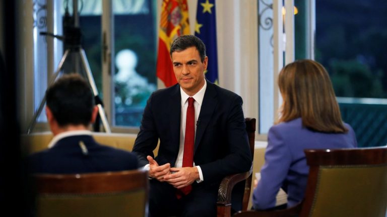 ‘Pelea de tráfico’ entre Pedro Sánchez y el PP con Navarra de por medio