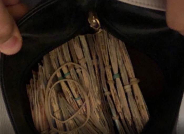 Desmantelada una organización criminal que estafó un millón de euros en la compraventa de vehículos de lujo