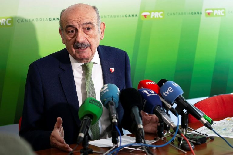 El PRC amenaza con dar un ‘no’ a Sánchez si pone en riesgo la unidad