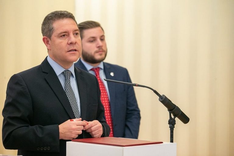 Page insiste en que los socialistas preferían no depender de ERC