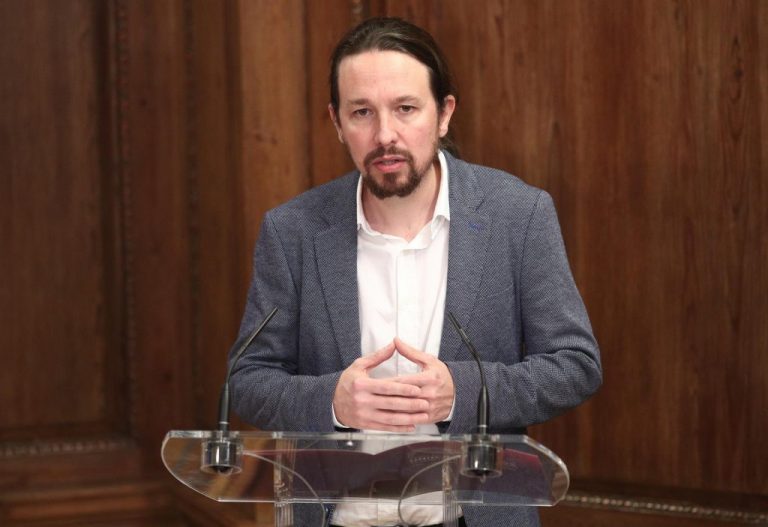 El nuevo Gobierno acuerda que Iglesias deje su hobby televisivo