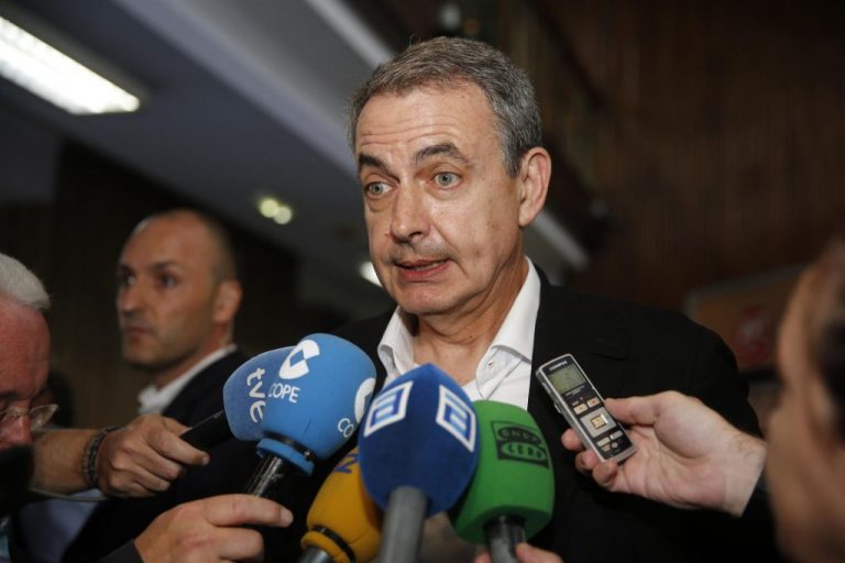 Zapatero: «Los del PP no se hacen cargo del país, se hacen cargo de sus derrotas»