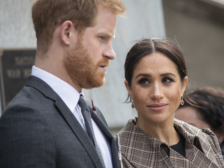 El príncipe Harry y Meghan Markle: ¿Por qué abandonan la realeza? 1 Moncloa Harry