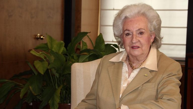 Así ha sido la vida de Pilar de Borbón